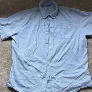 Izod Light Blue Short Sleeve Button-Down Shirt with Chest Pocket